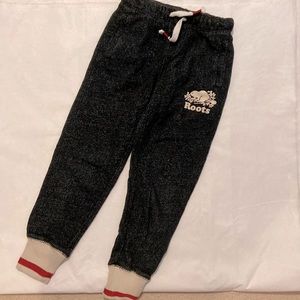 Roots Kids Cabin Sweatpants - Excellent Used Condition - Size 6